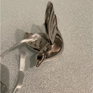 EUC vintage peace dove bird Christmas ornament